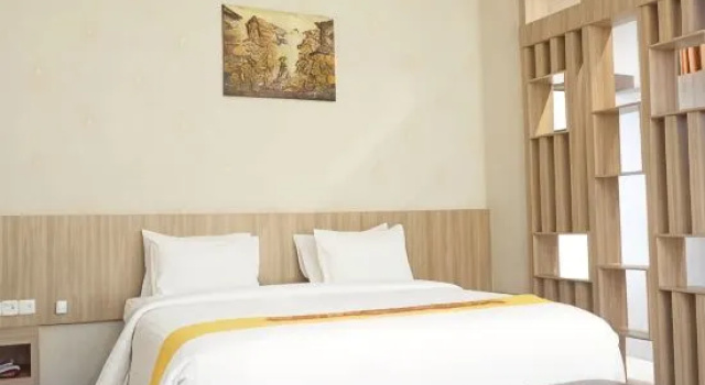Люкс Grand Pangeran Khar Hotel