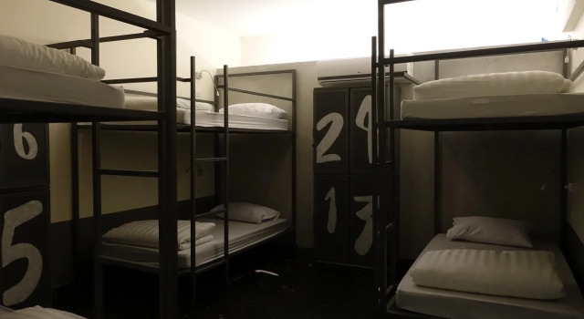 Thunder Bird Hostel, Забронировать Хостел Хостелы Чиангмай, рядом с Wat Koo Tao, Хостел