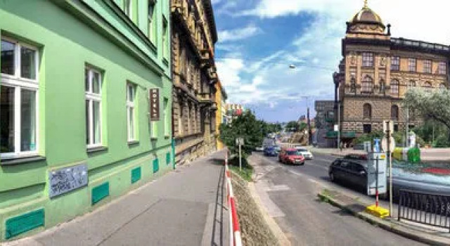 Museum Inn, Забронировать Отель Отели Праги с парковкой, рядом с Намести Миру, Парковка