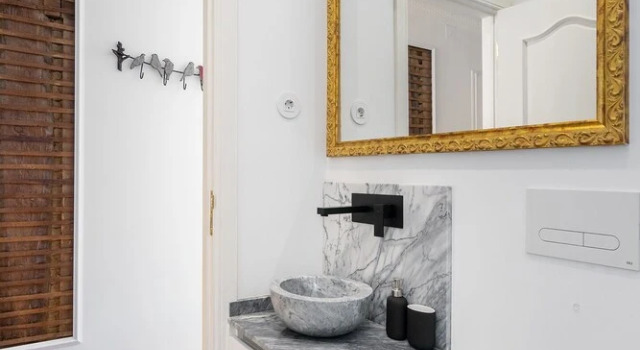 Апартаменты Great Location & Family Apartment