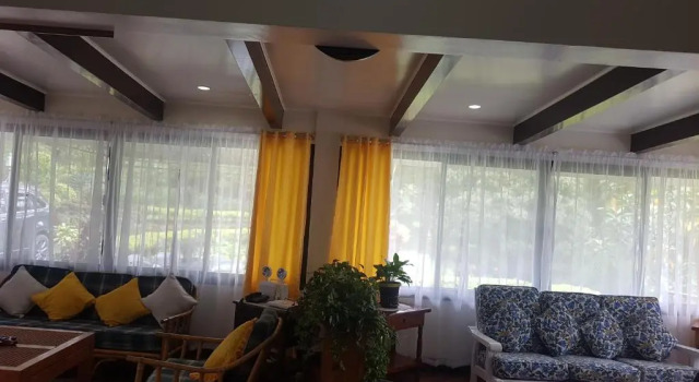 Jabbitos Baguio Transient House 2, Забронировать Отель Отели Багио с завтраком, рядом с Baguio Cathedral, Завтраки