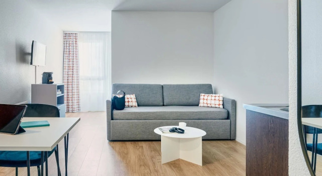 Четырёхместная студия Aparthotel Adagio Access Paris Vanves - Porte de Versailles