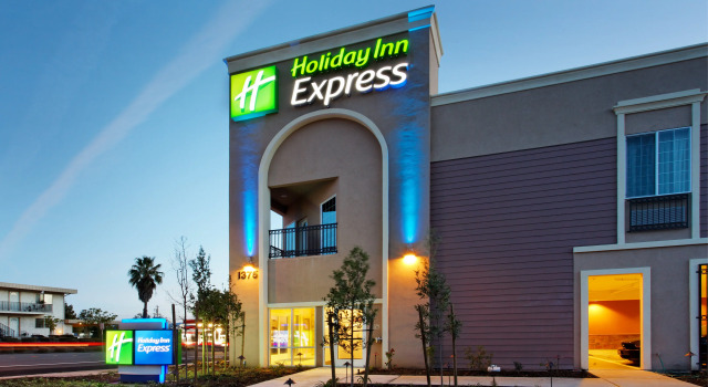 Holiday Inn Express Benicia by IHG, Забронировать Отель Бениша Область залива Сан-Франциско, рядом с Музей пожарных в Бенишии