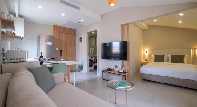 Люкс Bomo Suites