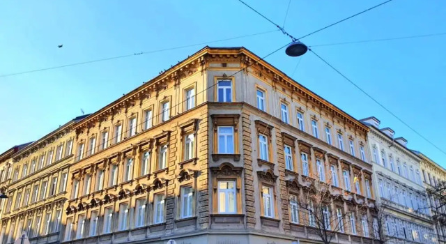 Modern Newly Refurbished Studio - Close TO Center, Prenota Hotel 16. Ottakring Vienna
