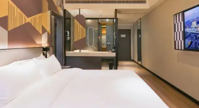 Люкс World Lihao Hotel (Jinan Zhangqiu Railway Station Mingshui Ancient Town)