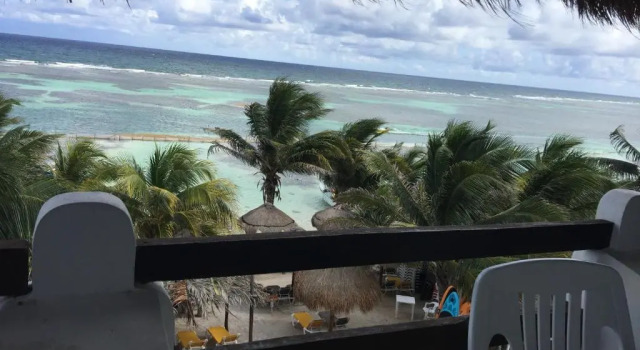 Люкс Deluxe Hotel Blue reef con alberca & frente al mar