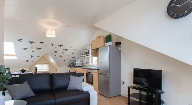 One Bedroom Flat in Harrow 64e, Забронировать Отель Отели Большого Лондона с завтраком, Завтраки