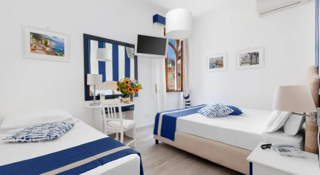 Трёхместный номер Superior Hotel Herculaneum