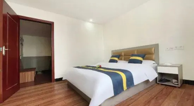 Люкс Business Haojin Business Hotel (Dongguan Chang'an)