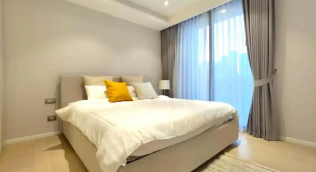 Circle Sukhumvit 11#Luxury#Pool#Gym#BTS Nana&MRT Sukhumvit#1BR#Max2ppl
