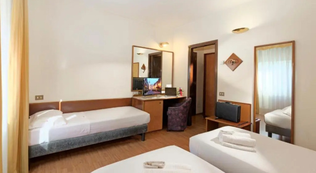 Трёхместный номер Classic Hotel Concorde Fiera
