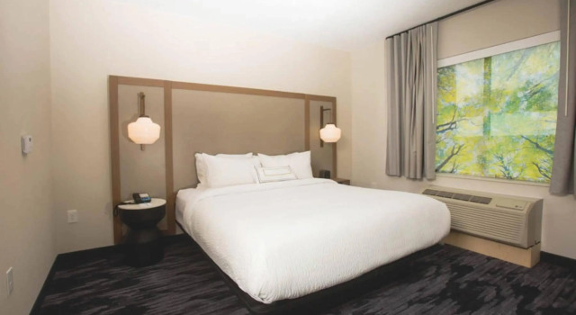Fairfield Inn & Suites Philadelphia Broomall/Newtown Square, Book Hotel Newtown Square Philadelphia Metropolitan Area
