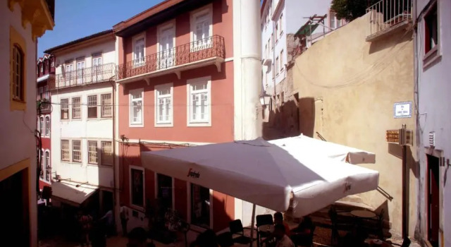 cinco em 5, Rezervovat Hotel Coimbra Beira Alta