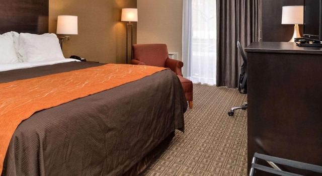 Comfort Inn Brampton, Boek Hotel Brampton 