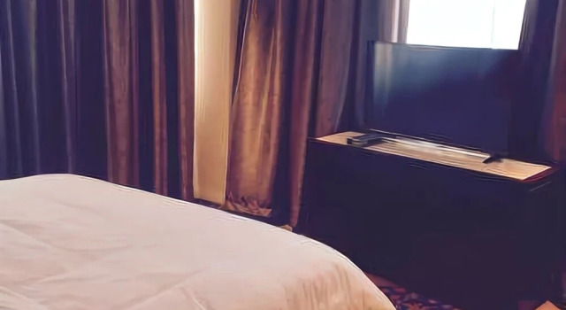Meijun Wangfu Hotel (Changsha Desiqin Maozhutang Metro Station Branch), Prenota Hotel Hotel a Changsha con parcheggio, Parcheggio