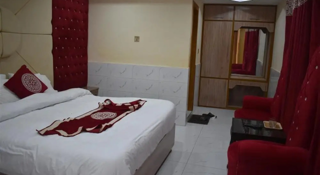 Hotel Snow Breeze, Book Hotel Hotels in Punjab Region with Parking, Parking