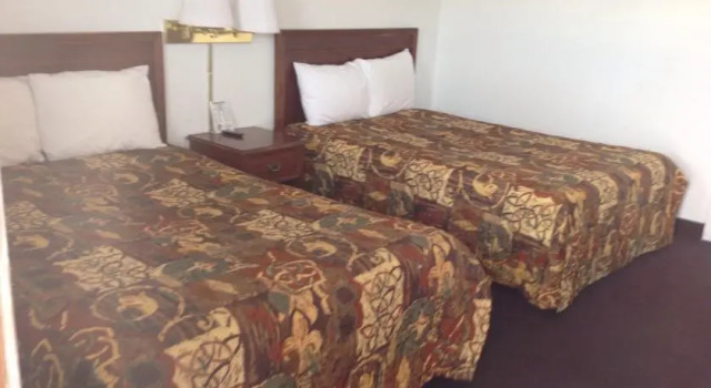 Colonial Inn, Prenota Hotel Guymon Oklahoma