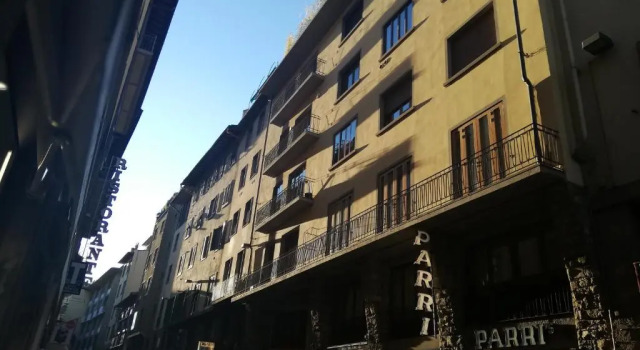 Апартаменты Ponte Vecchio - Guicciardini n. 10