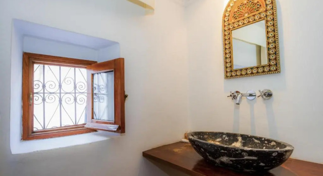 Полулюкс Hotel Blanco Riad