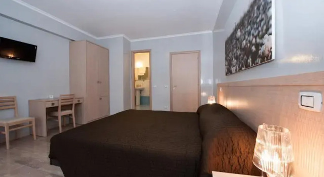 S. Pietro Terrace, Prenota Locanda Motel a Roma, Motel