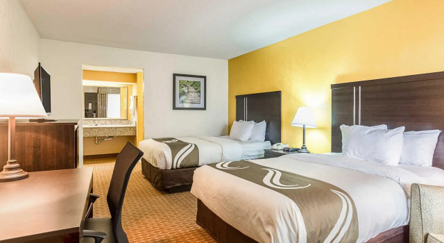 Номер Standard Quality Inn & Suites Corinth West