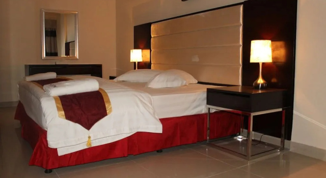 Horizon Hotel Apartments - الأفق للشقق الفندقية, Забронировать Апартаменты/квартира Отели Al Khawḑ с бассейном, Бассейн