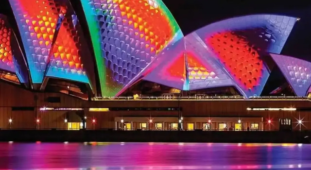 Апартаменты с балконом Stunning Sydney Home 6