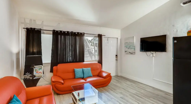 Coral Sands HUGE Studio w/ 2 Queen beds, Забронировать Апарт-отель Ривьера-Бич Palm Beach County, рядом с Old Slip Marina