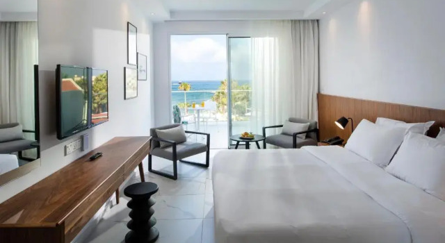 Двухместный номер Superior Akti Beach Hotel & Village Resort