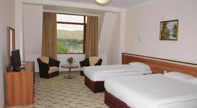 Camera Standard River Side Hotel