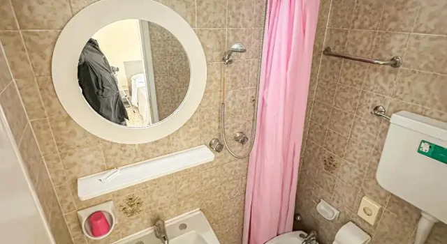 Трёхместный номер Standard Hotel Britta