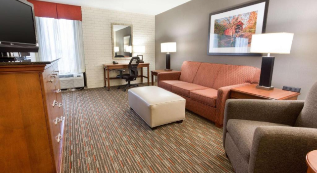 Люкс Drury Inn & Suites Joplin
