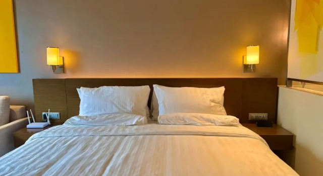 Cozy Retreat King Suite