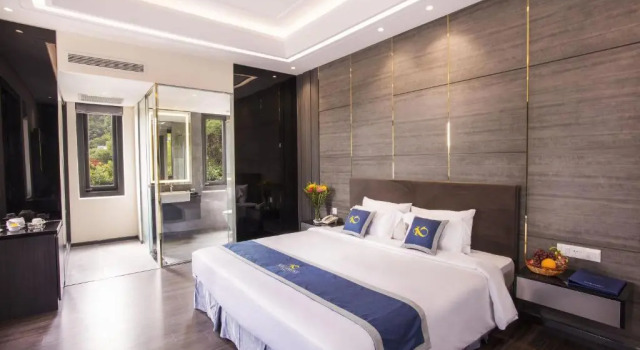 Номер Premium Beachfront Hotel