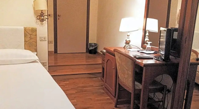 Одноместный (без вида) номер Hotel Cortina