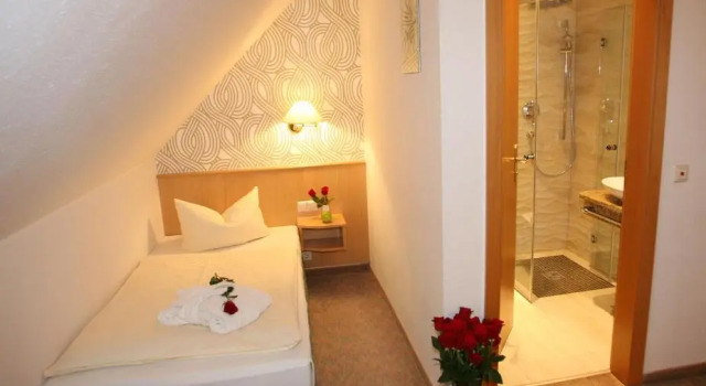 Номер Standard Hotel Marschall Duroc