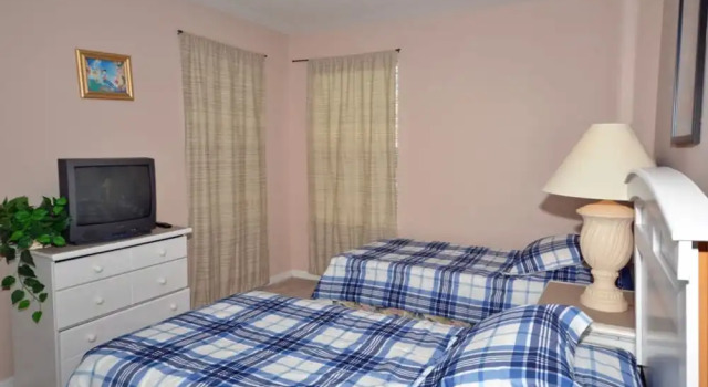 Southern Dunes Golf & Country Club 215105, Забронировать Отель Отели Lakeland - Winter Haven с парковкой, Парковка