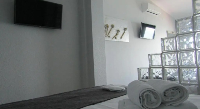 Четырёхместный номер Standard с видом на море Hotel Zefyros