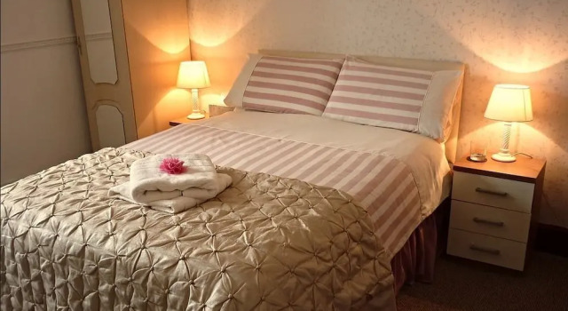 39C Bed & Breakfast, Rezervați Hotel Burntisland Fife