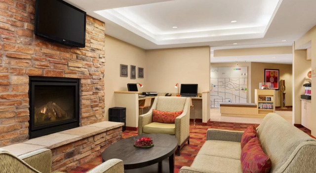 TownePlace Suites by Marriott Denver Airport at Gateway Park, Забронировать Отель Орора Колорадо