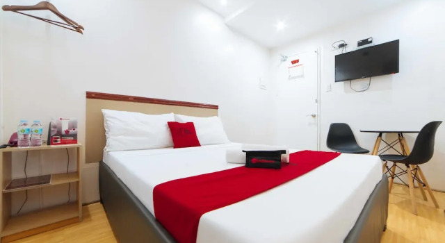 Двухместный номер Deluxe RedDoorz Plus near SM Lanang Davao