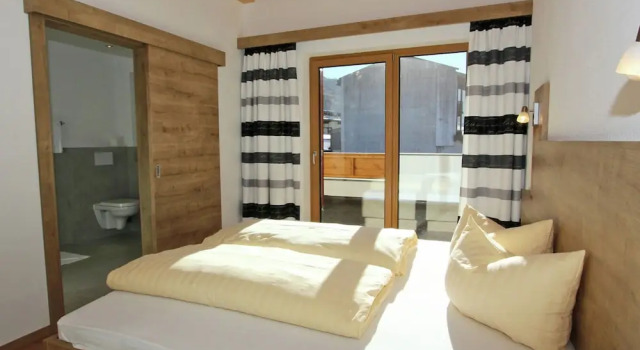 Relaxing Apartment for Families in Umhausen Near City Centre