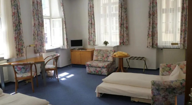 Трёхместный номер Standard Hotel am Rathaus