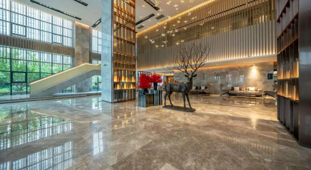 Swisstouches Hotel Nanjing, Buchen Sie Hotel Hotels in Jiangsu mit Pool, Schwimmbad