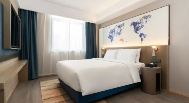 Люкс Deluxe Kyriad Marvelous Hotel Wuhan Huazhong University of Science and Technology Guanggu 1st Road