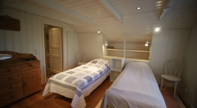 Cottage Villa Helga - Beachfront