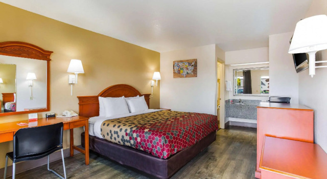 Standard Doppel Zimmer Econo Lodge