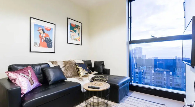 YASHITA, 2BDR Melbourne Apartment, Забронировать Апартаменты/квартира Отели Мельбурна с бассейном, рядом с Пристань для яхт «Е», Бассейн