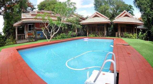 Бунгало Sawasdeepai River Resort